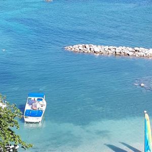 Meet your Posher, Deana